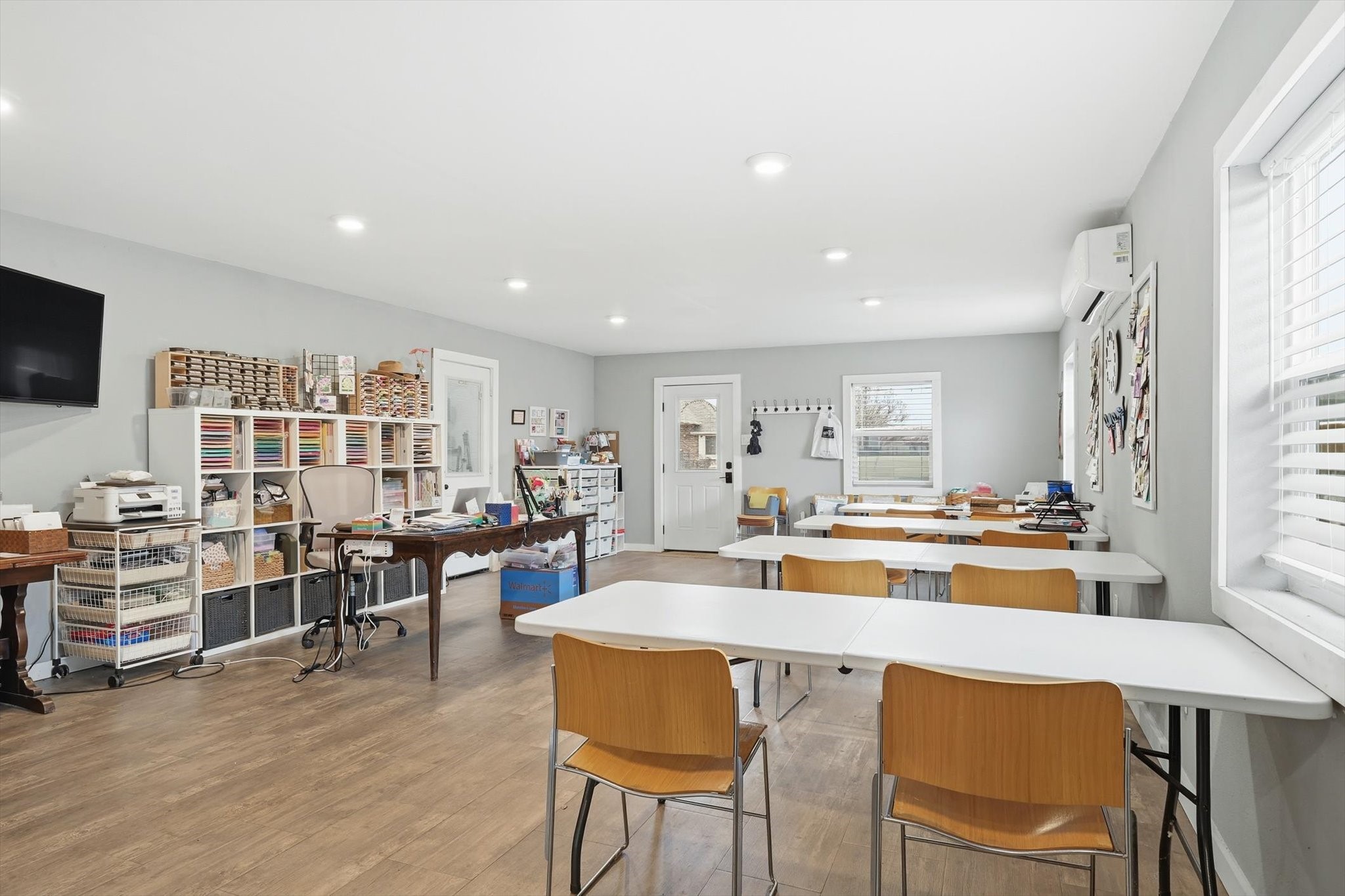 5411 Deerfield Lane