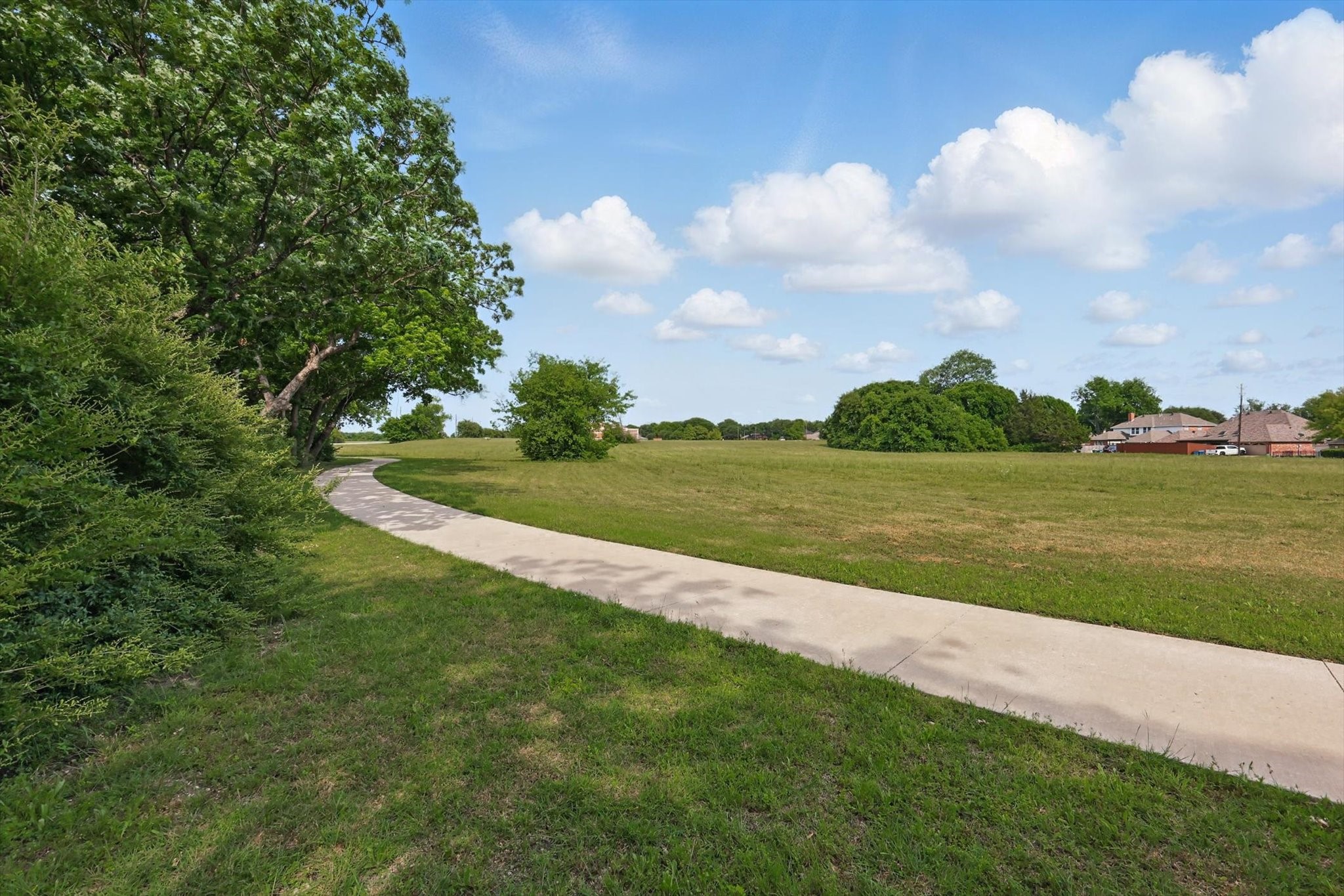 699 W Wintergreen Road