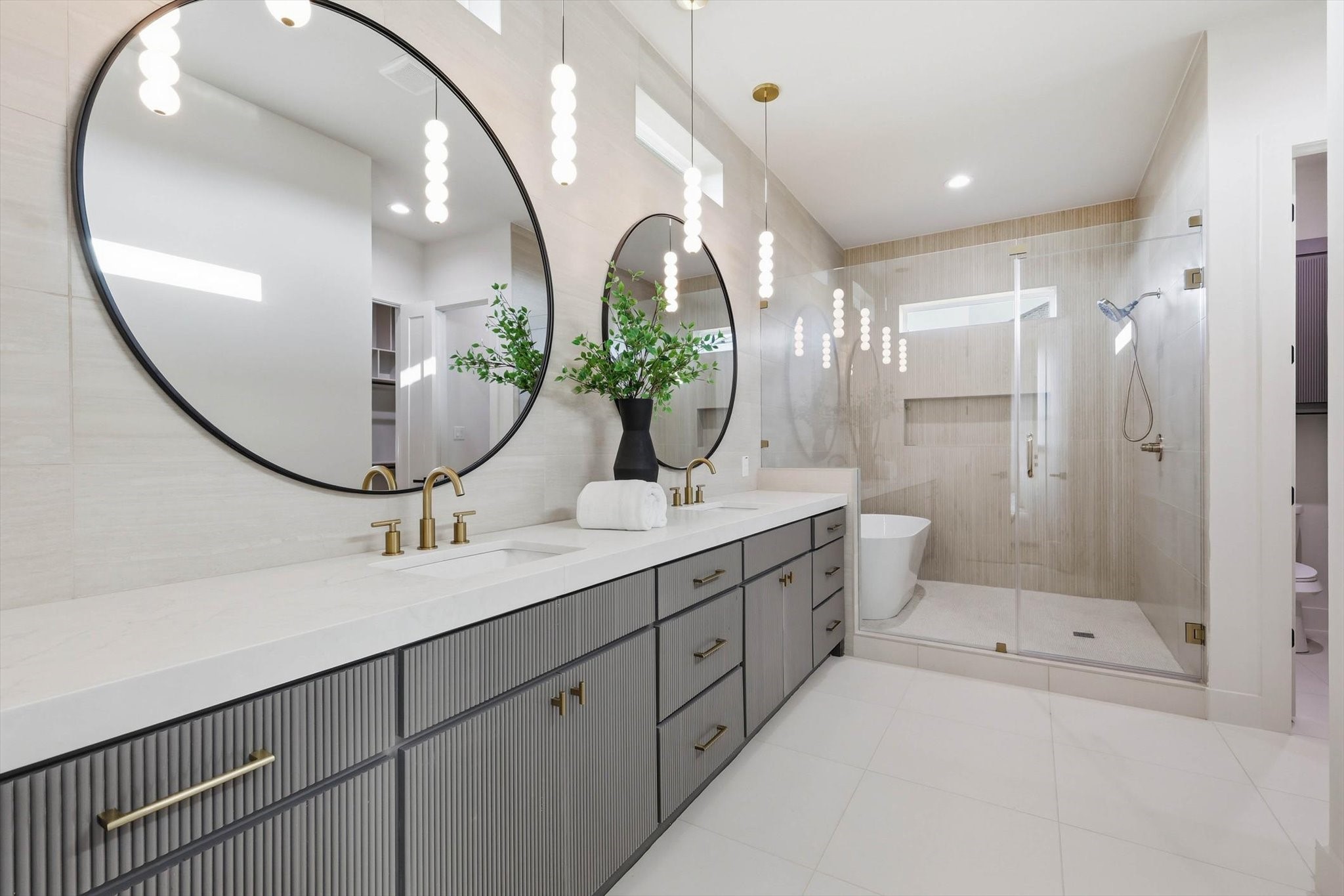 449 Whispering Way