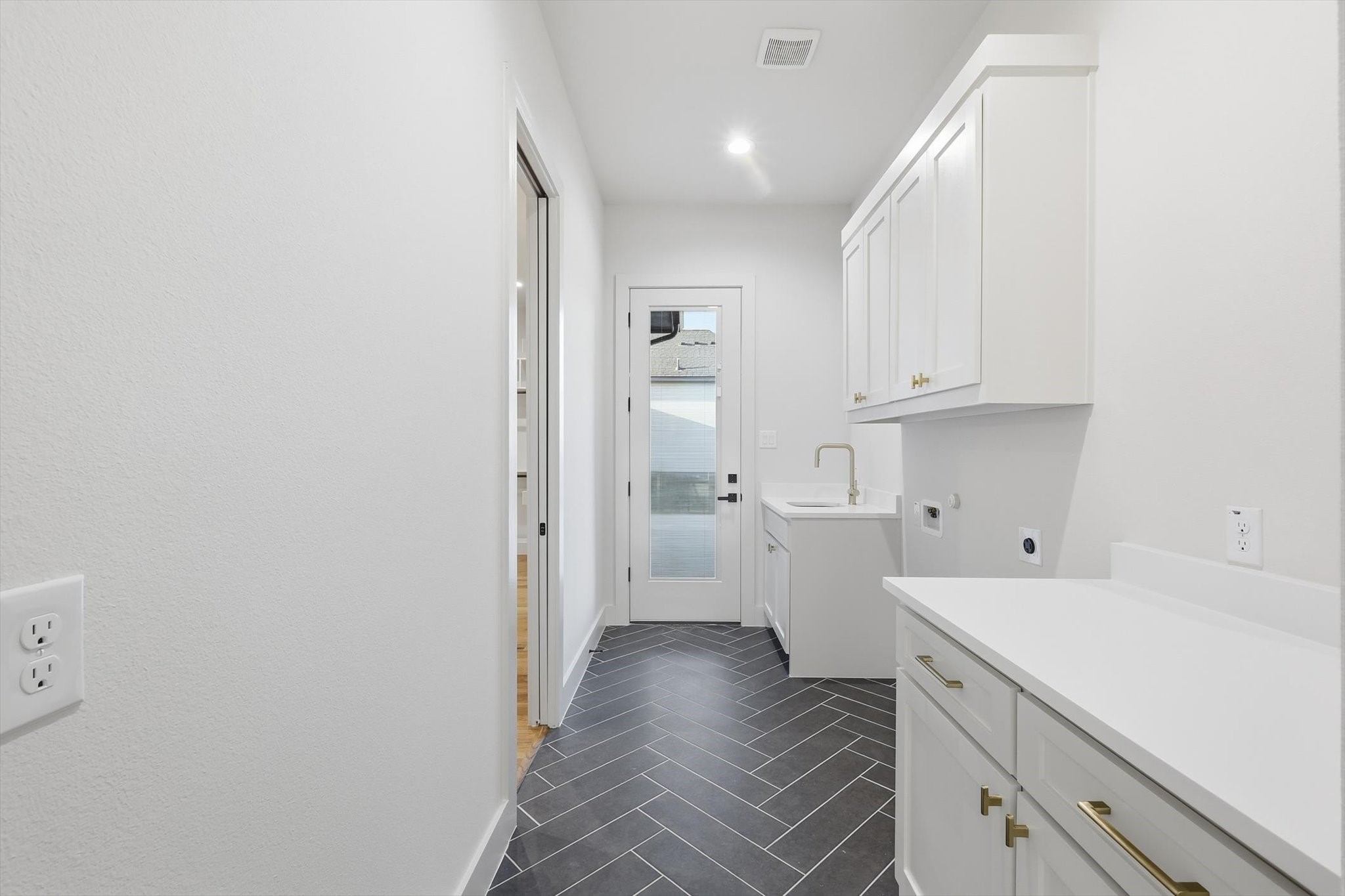 449 Whispering Way