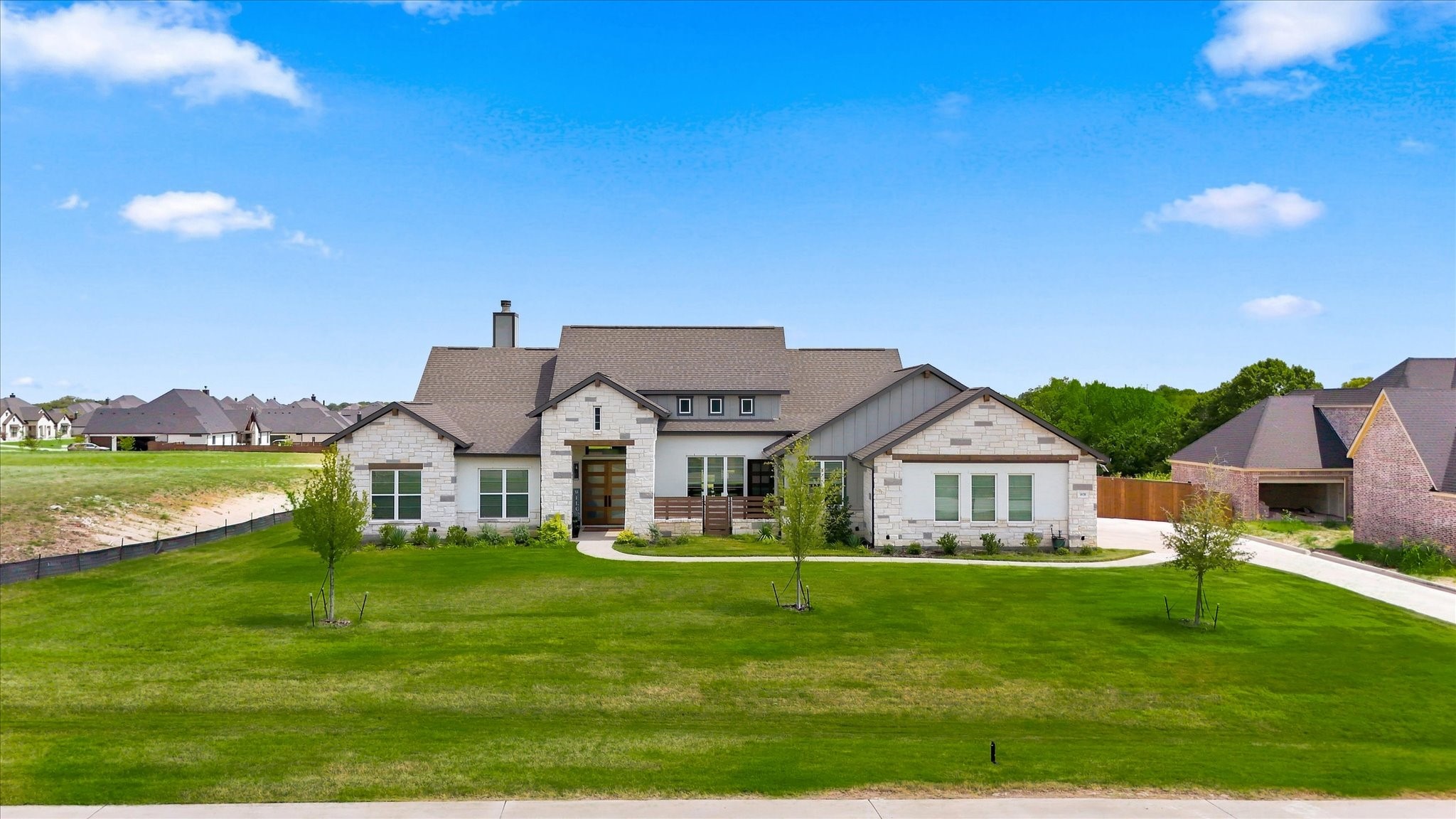 1020 Hartson Way