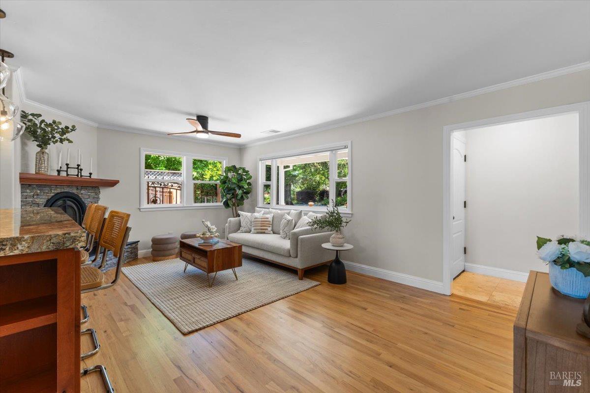 107 1st St