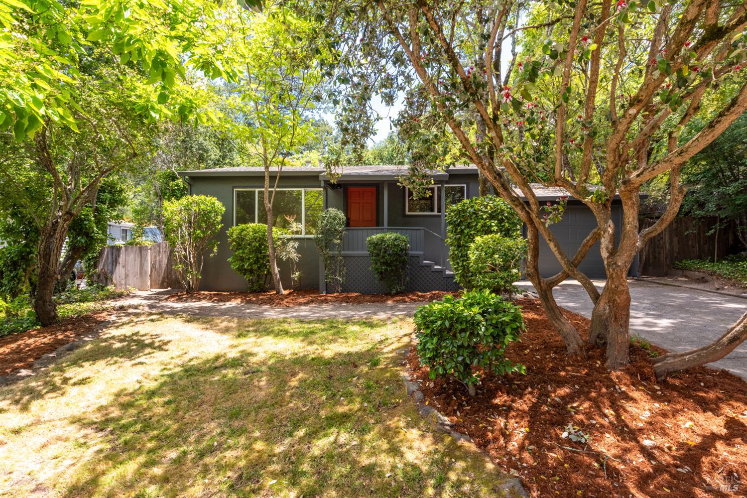 341 Jewell Ave