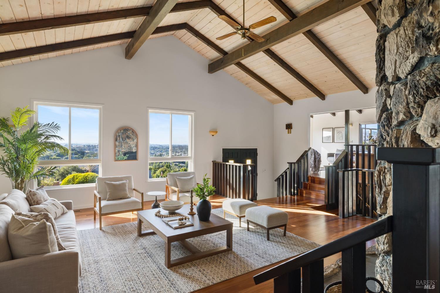 118 Suncrest Hill Dr