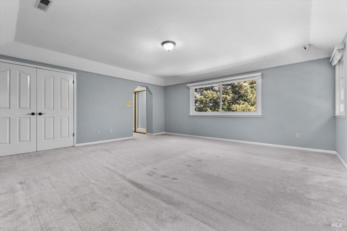 502 Los Alamos Rd