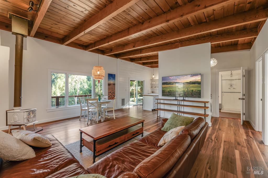 17197 Fitzpatrick Ln