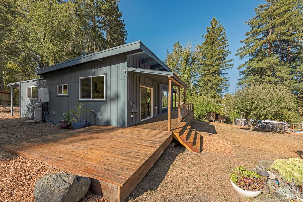 17197 Fitzpatrick Ln