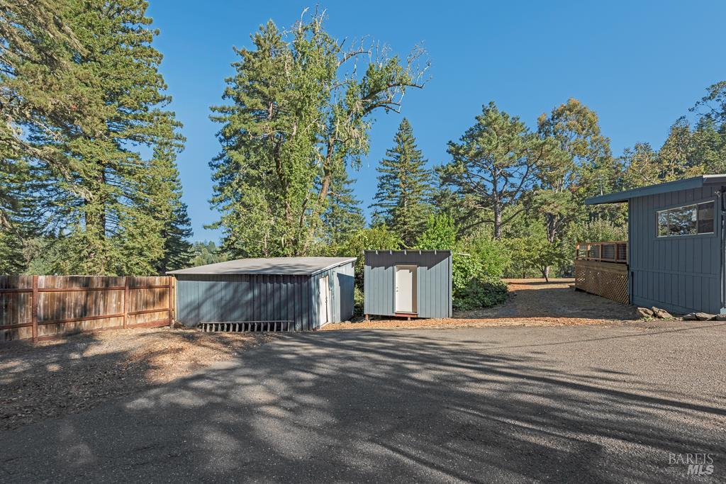 17197 Fitzpatrick Ln