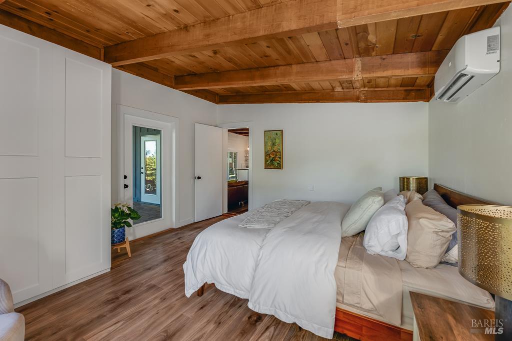 17197 Fitzpatrick Ln