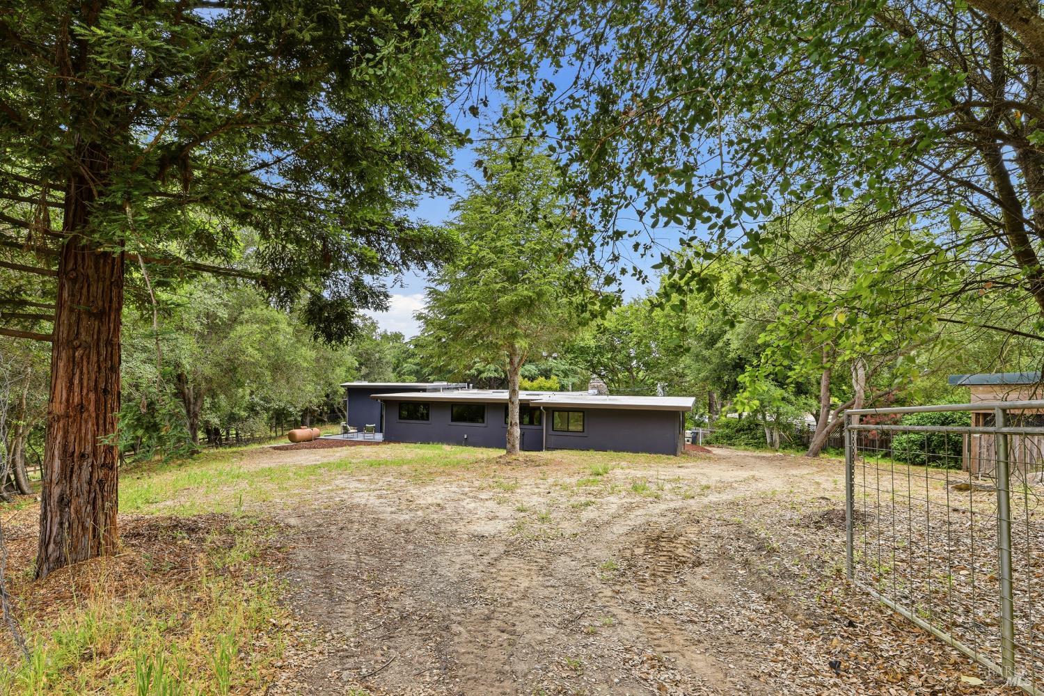 5830 Cuneo Court