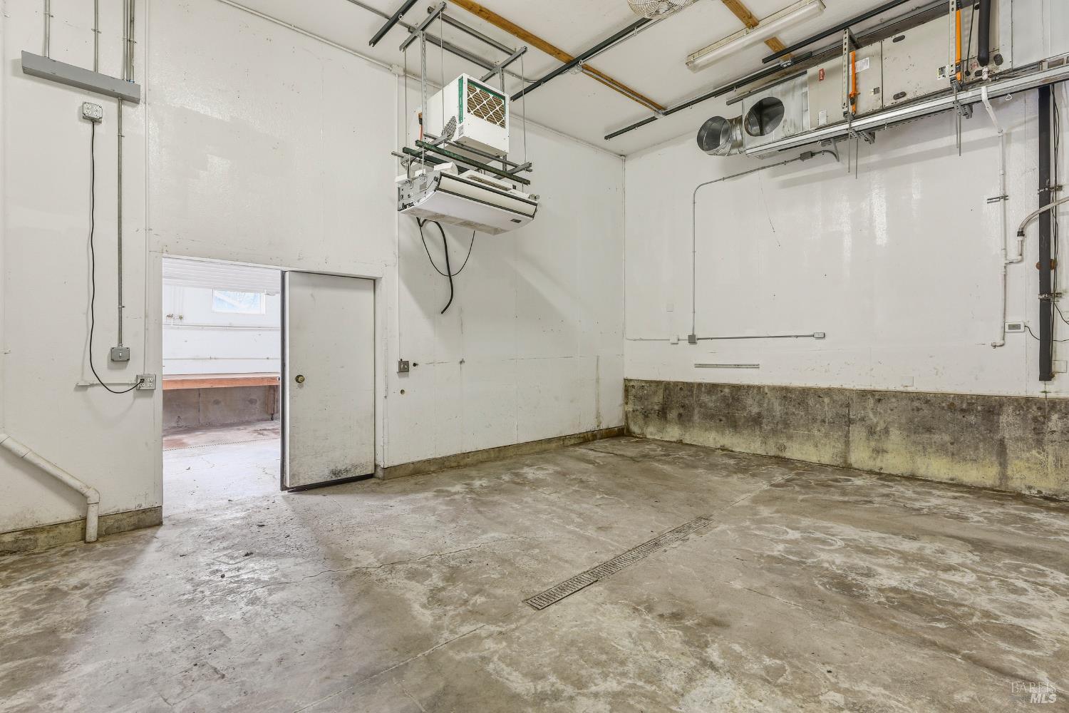 5830 Cuneo Court