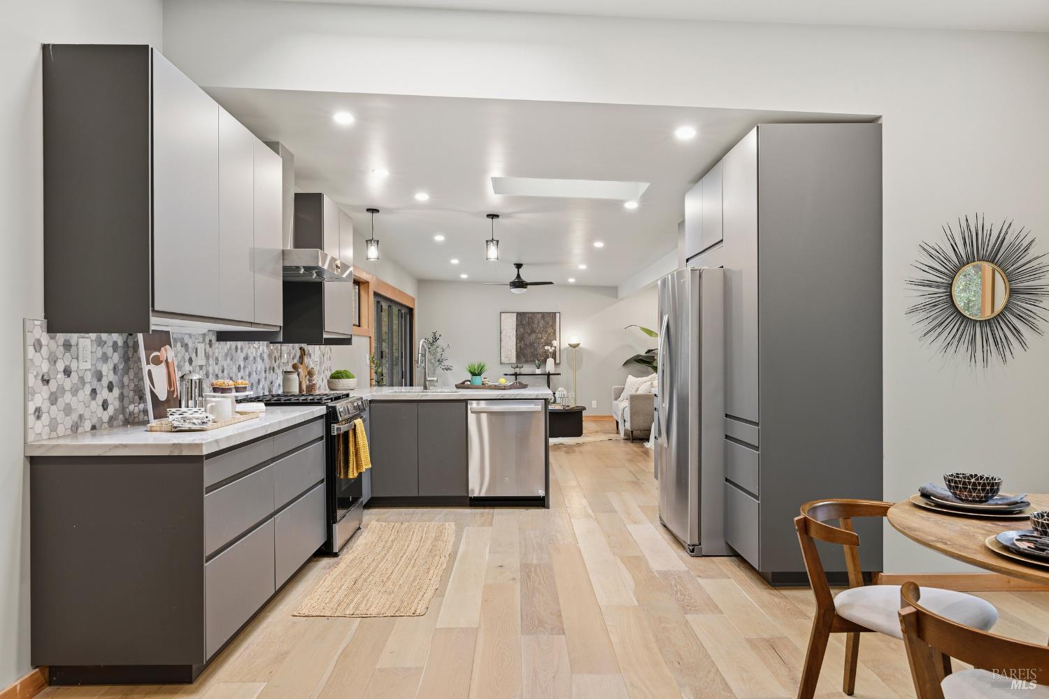 5830 Cuneo Court
