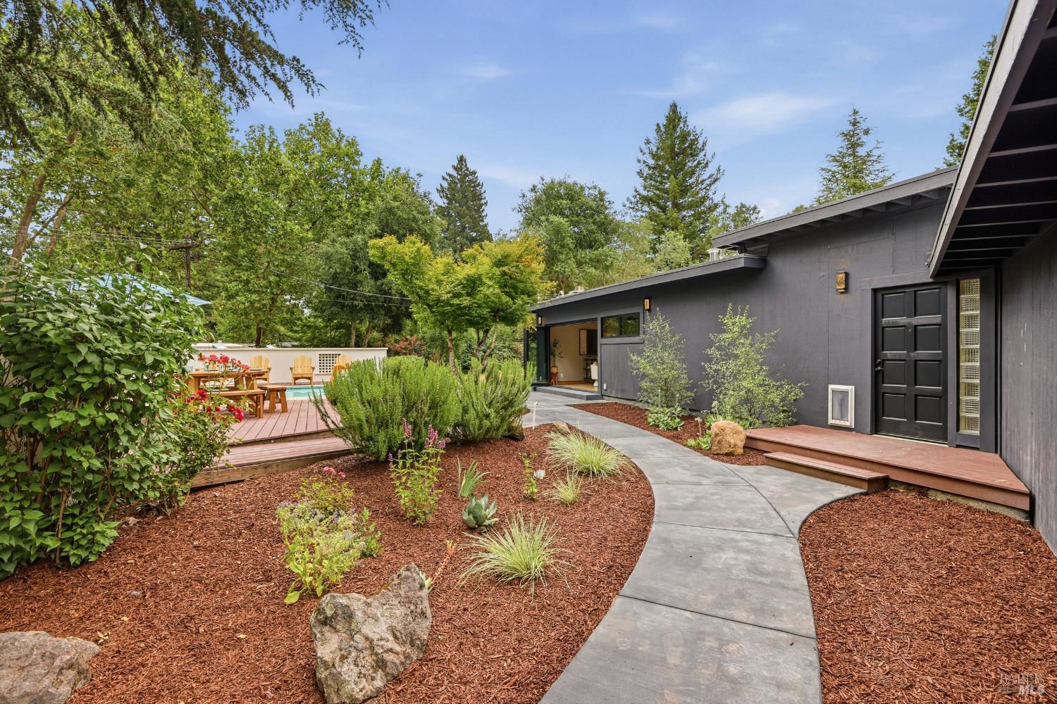 5830 Cuneo Court