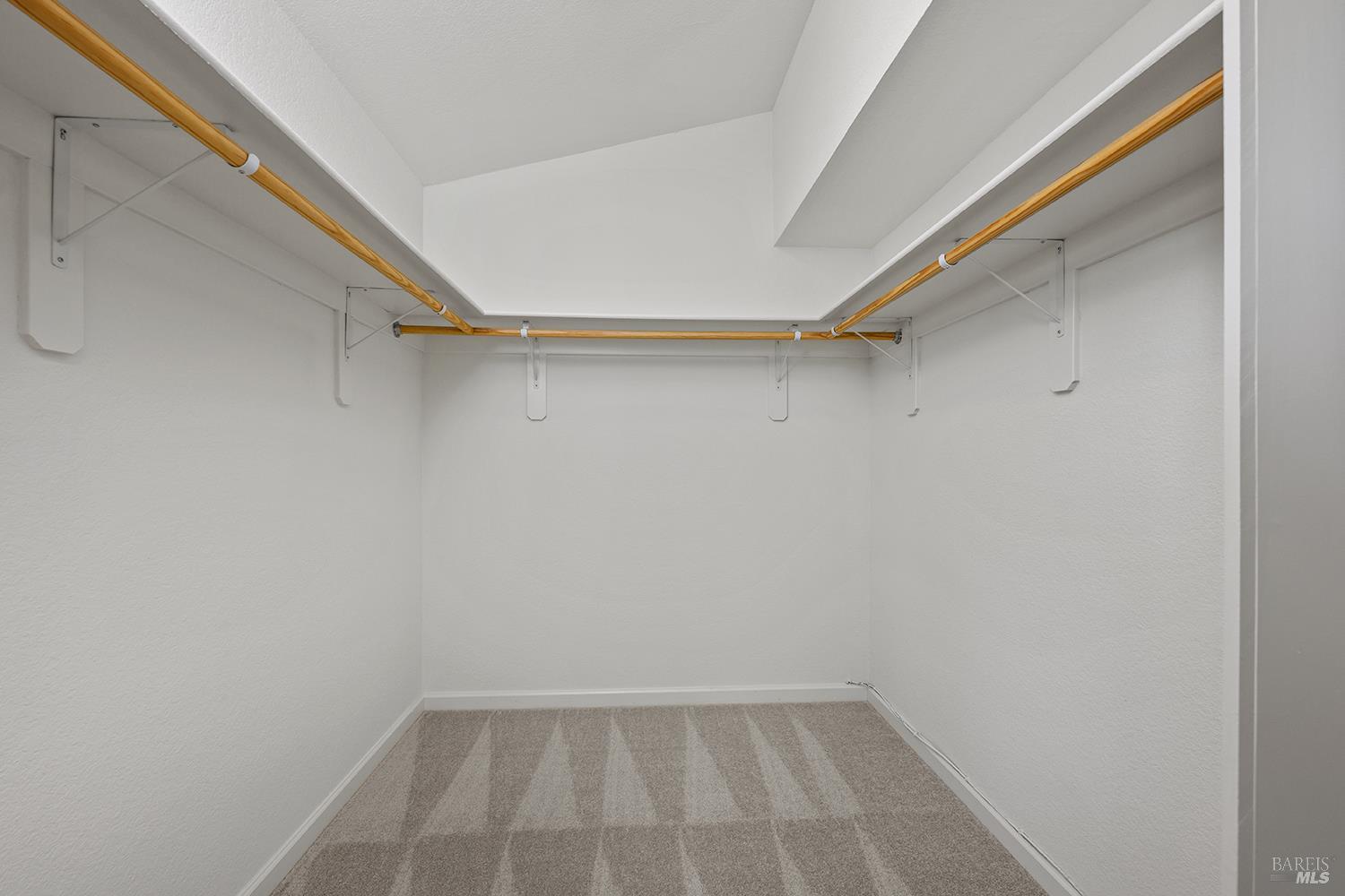 5 Starling Drive
