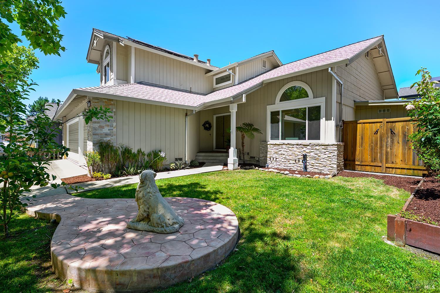 5 Starling Drive