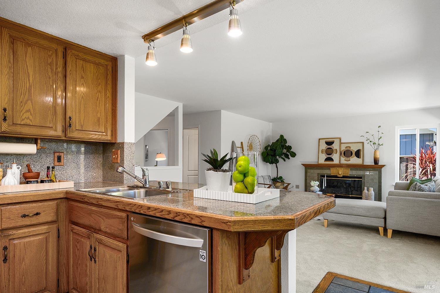 5 Starling Drive