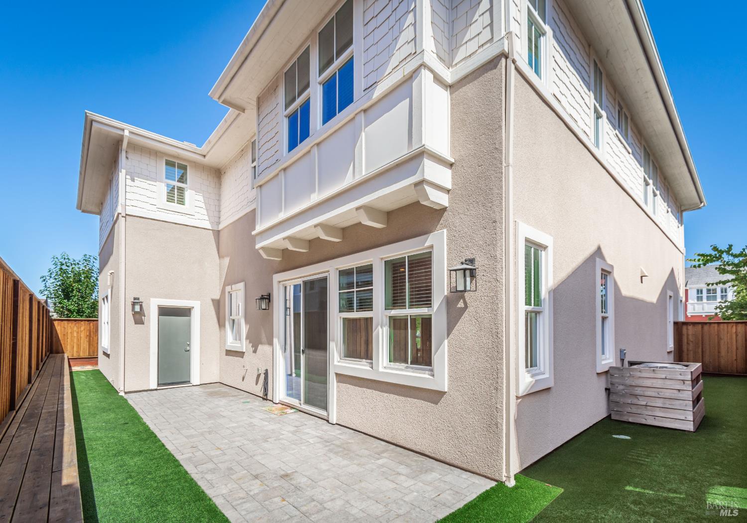 1908 Pico Street