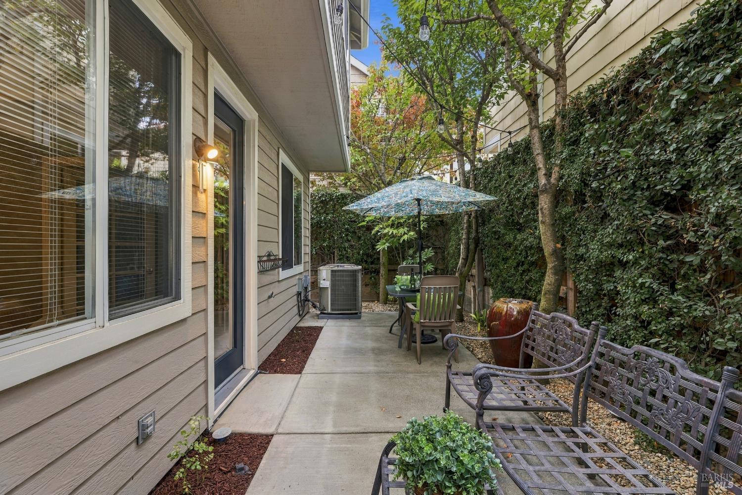 1189 Brighton View Circle