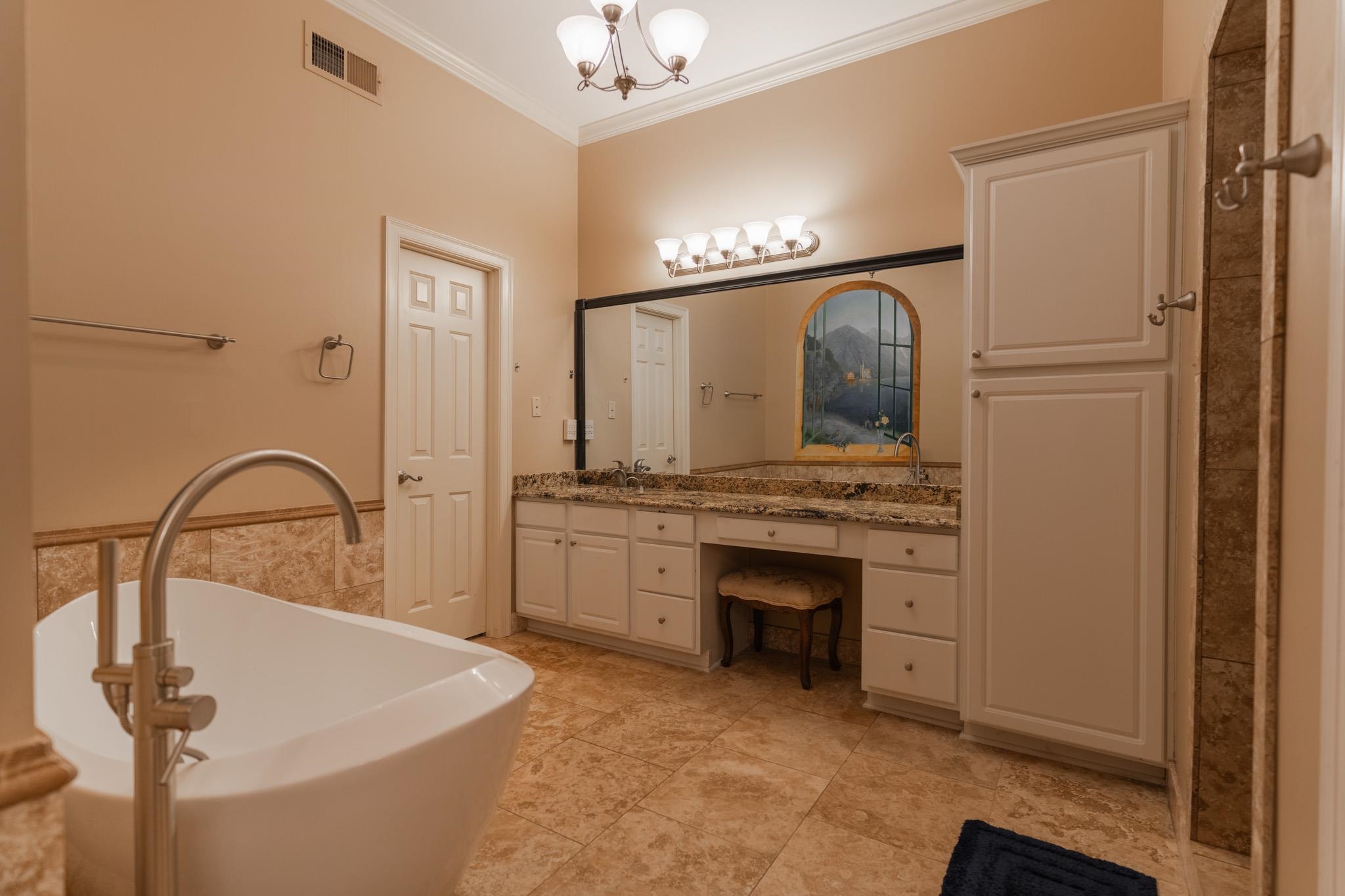 1911 ALMADALE FARMS PKY