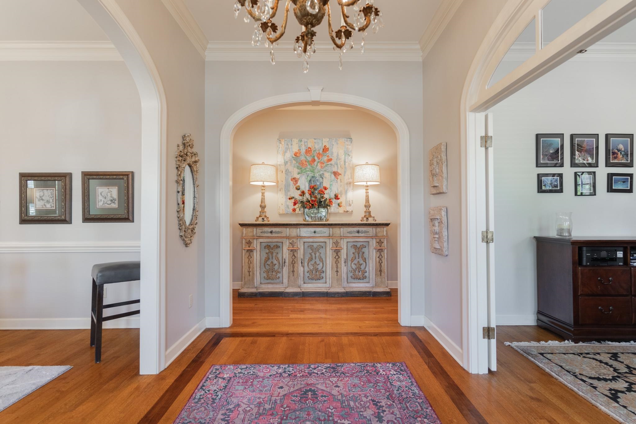 1911 ALMADALE FARMS PKY