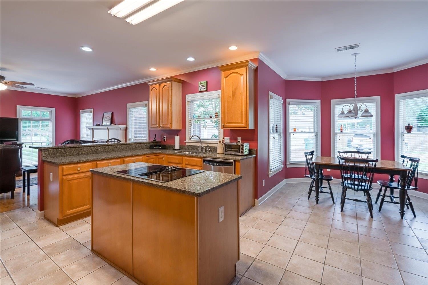 2875 GREEN PASTURES CV N