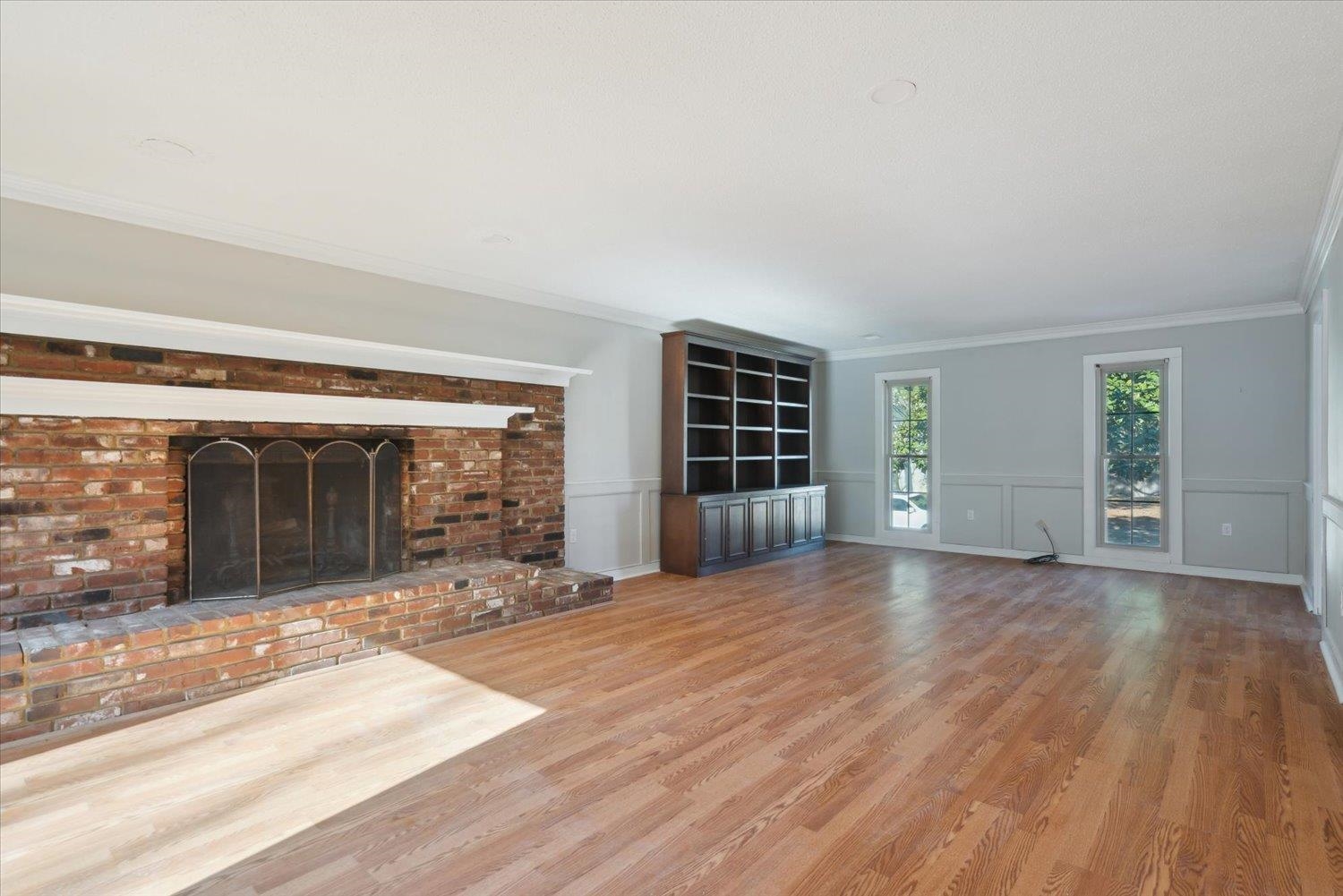 8187 E PINE CV E