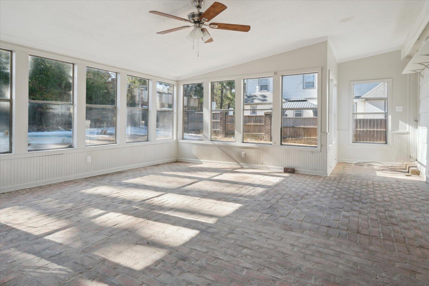 8187 E PINE CV E