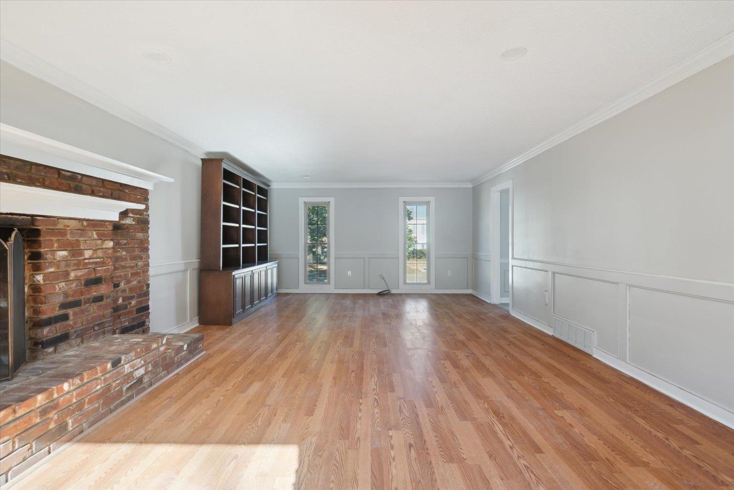 8187 E PINE CV E