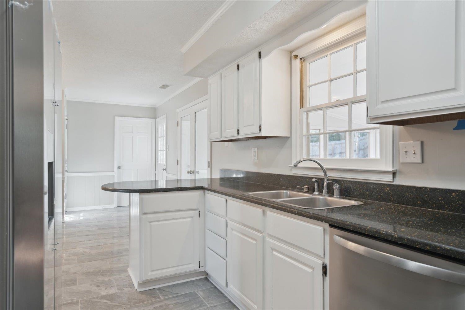 8187 E PINE CV E