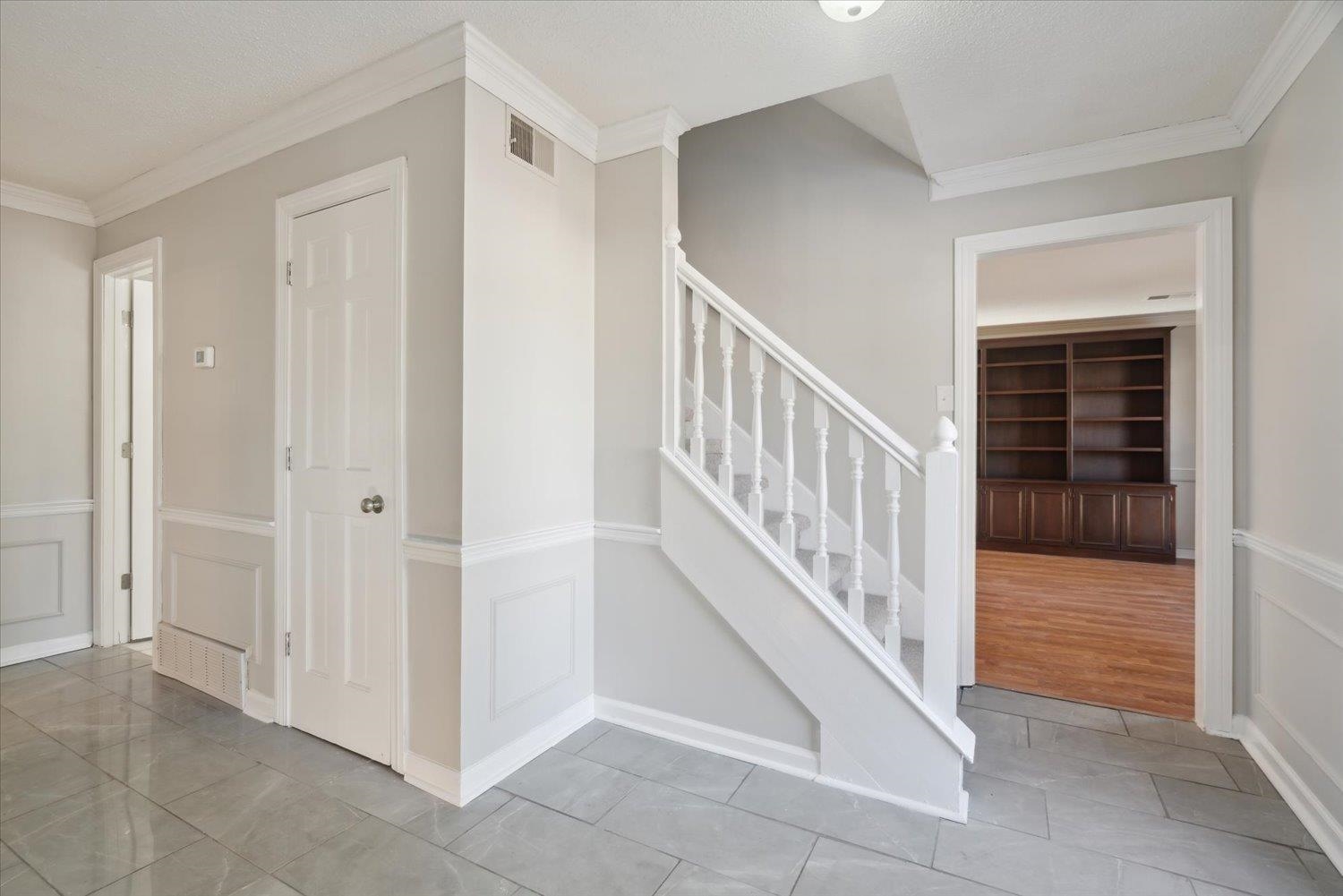 8187 E PINE CV E
