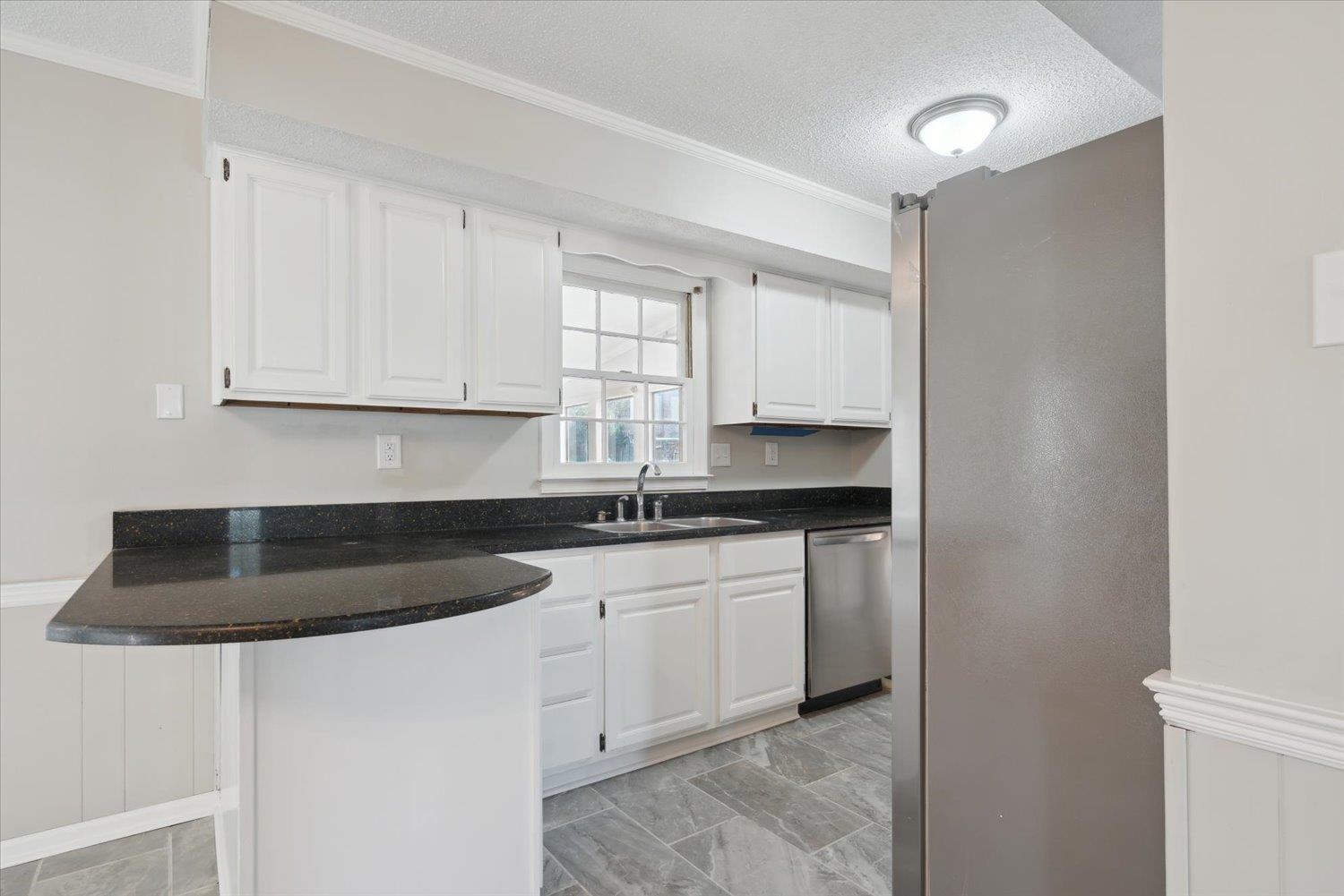 8187 E PINE CV E