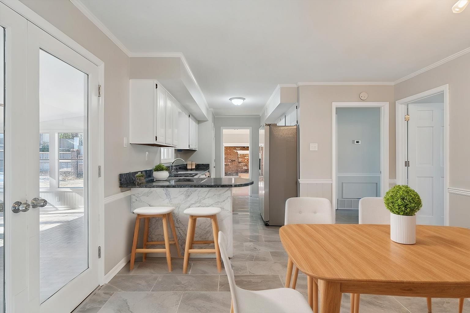8187 E PINE CV E