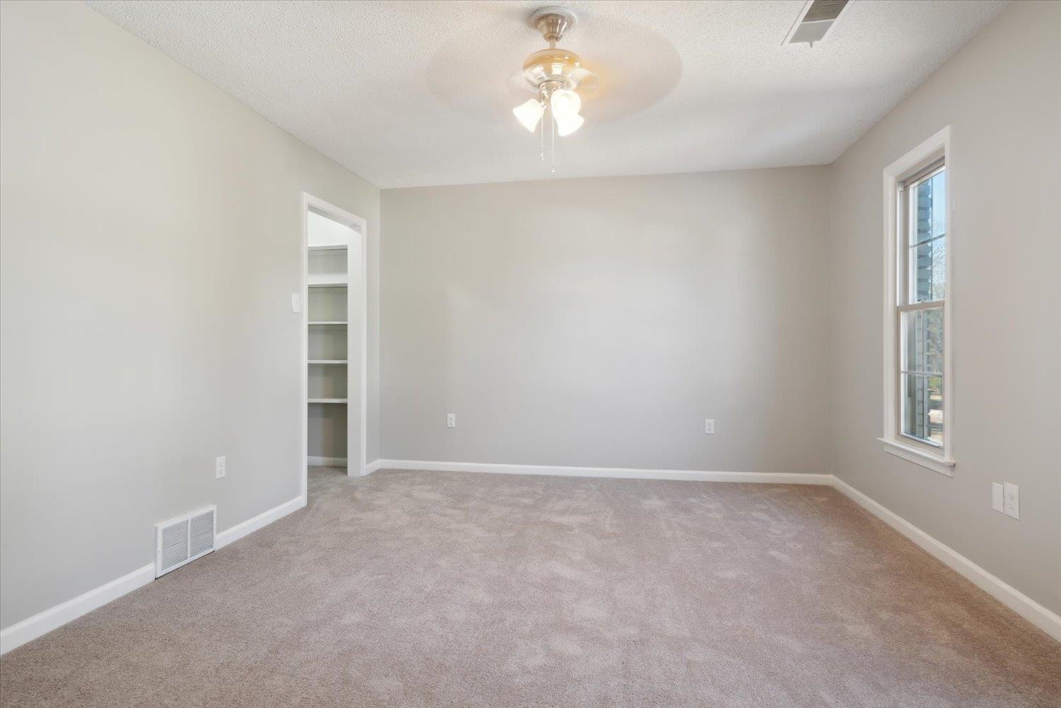 8187 E PINE CV E