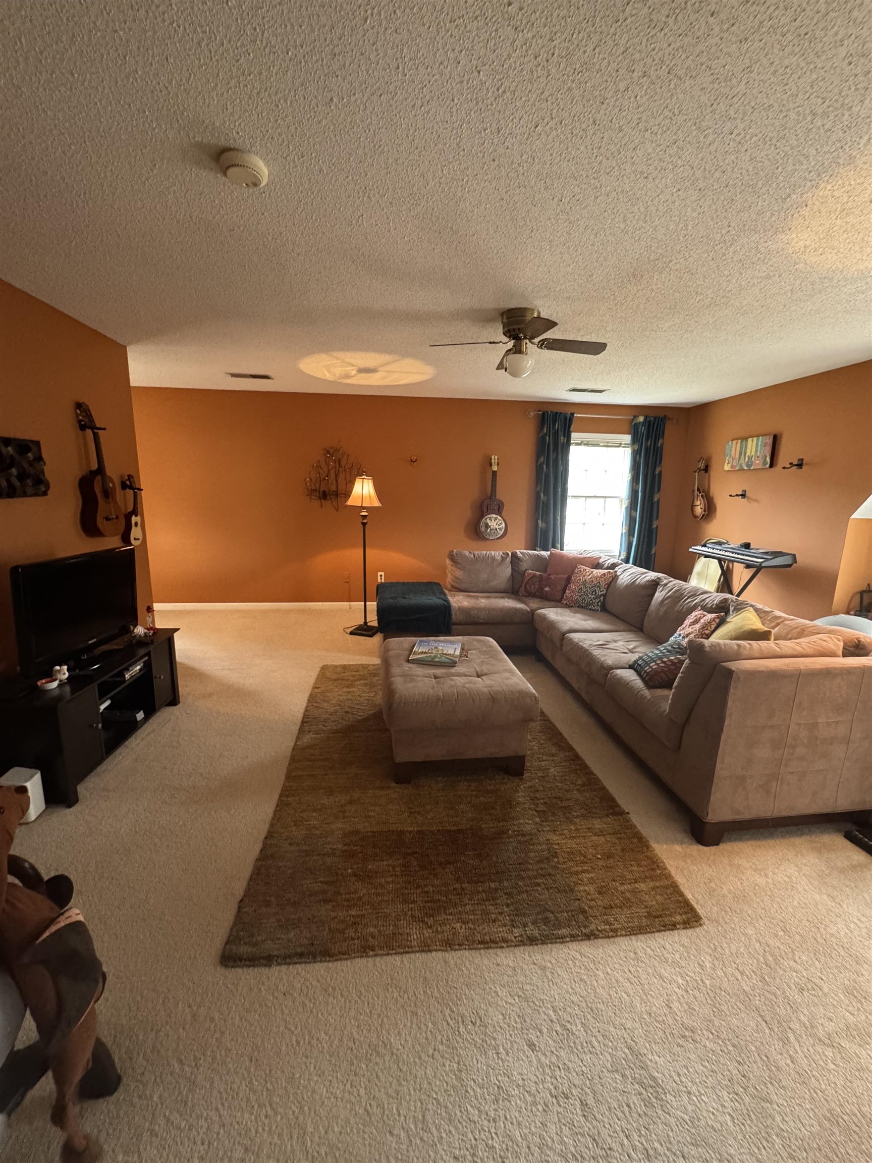 2427 CALKINS RD