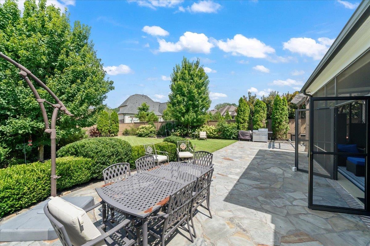 590 JUSTANA DR