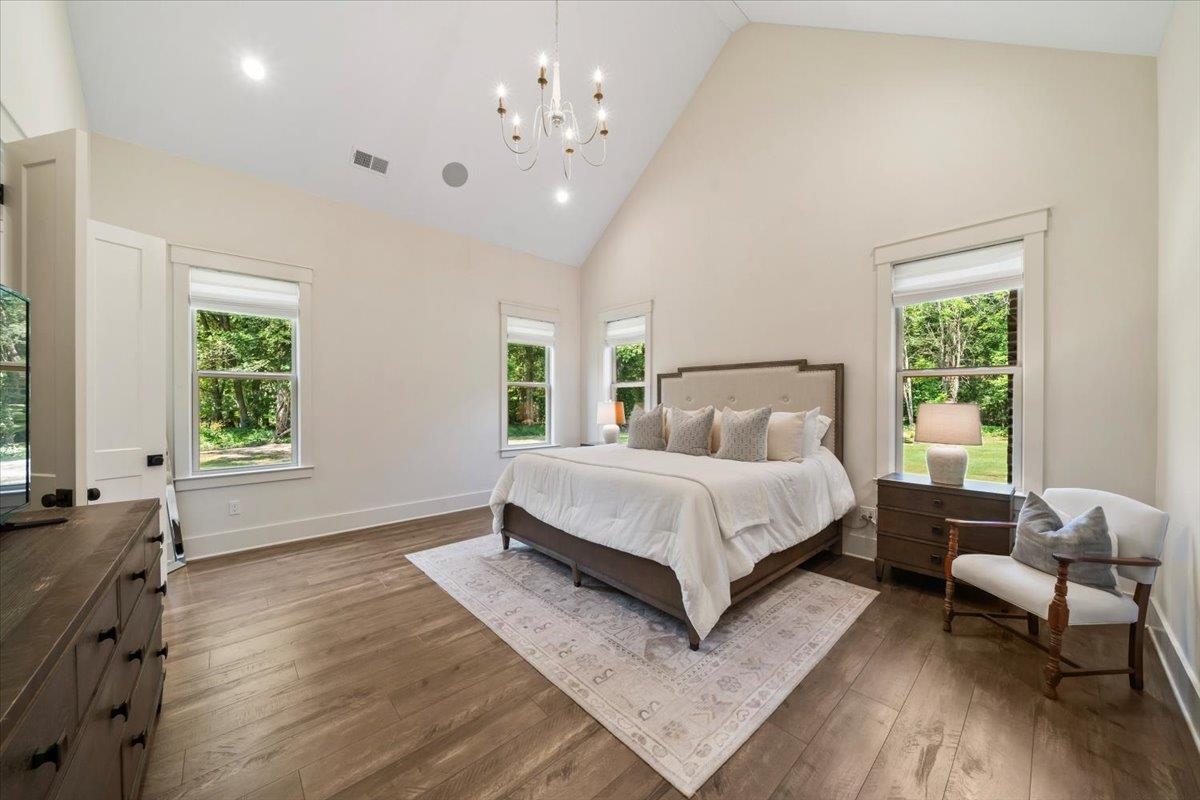 211 S COLLIERVILLE-ARLINGTON RD