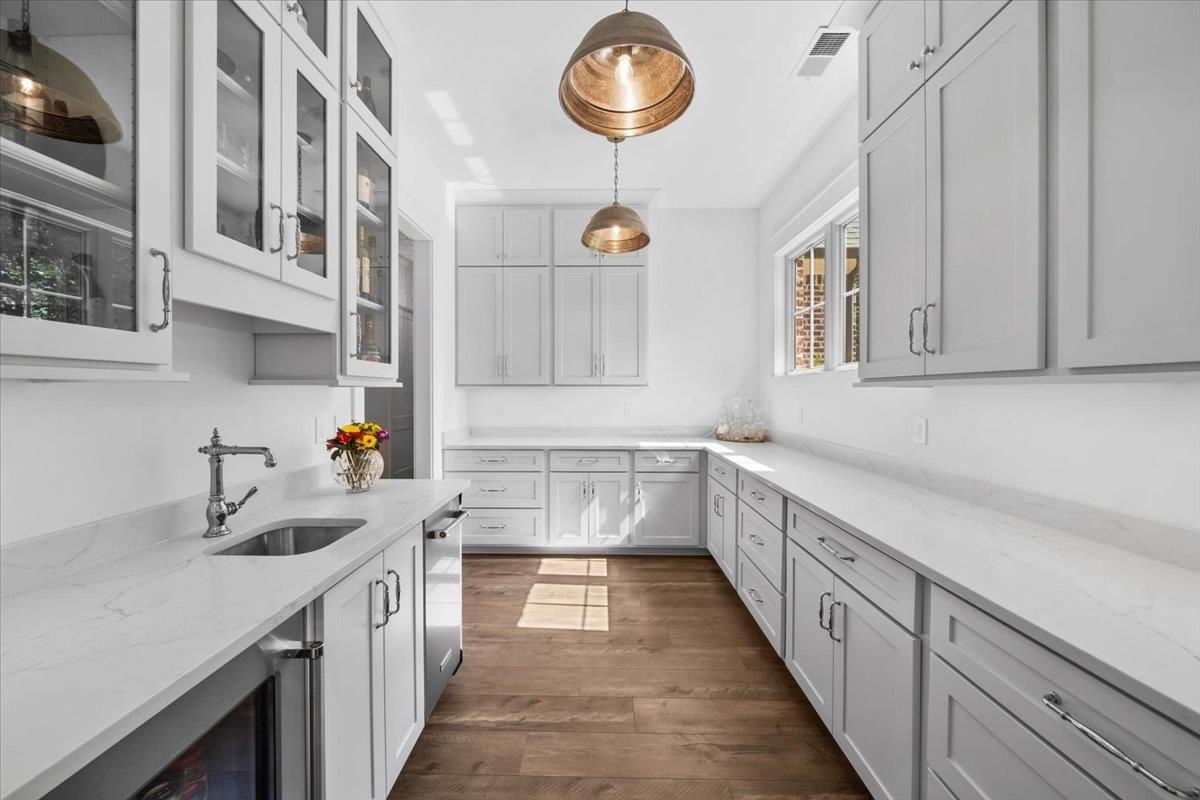 211 S COLLIERVILLE-ARLINGTON RD