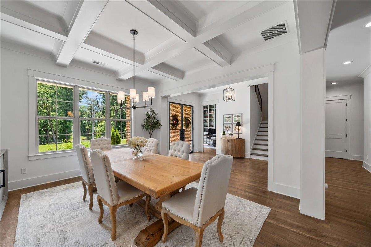 211 S COLLIERVILLE-ARLINGTON RD