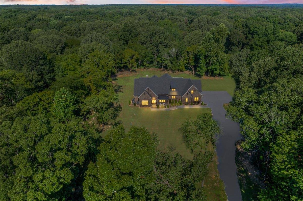 211 S COLLIERVILLE-ARLINGTON RD