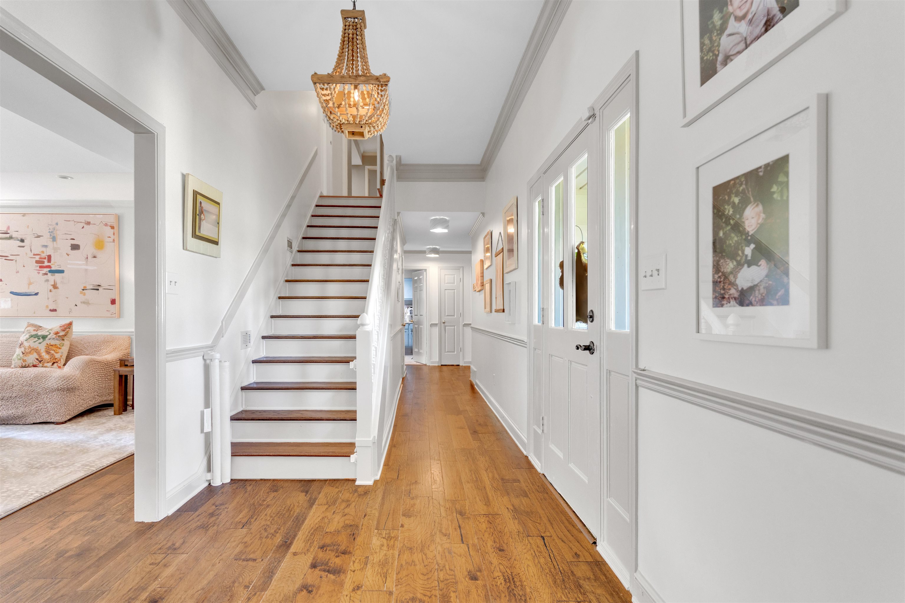 2877 W LEVEE OAKS DR