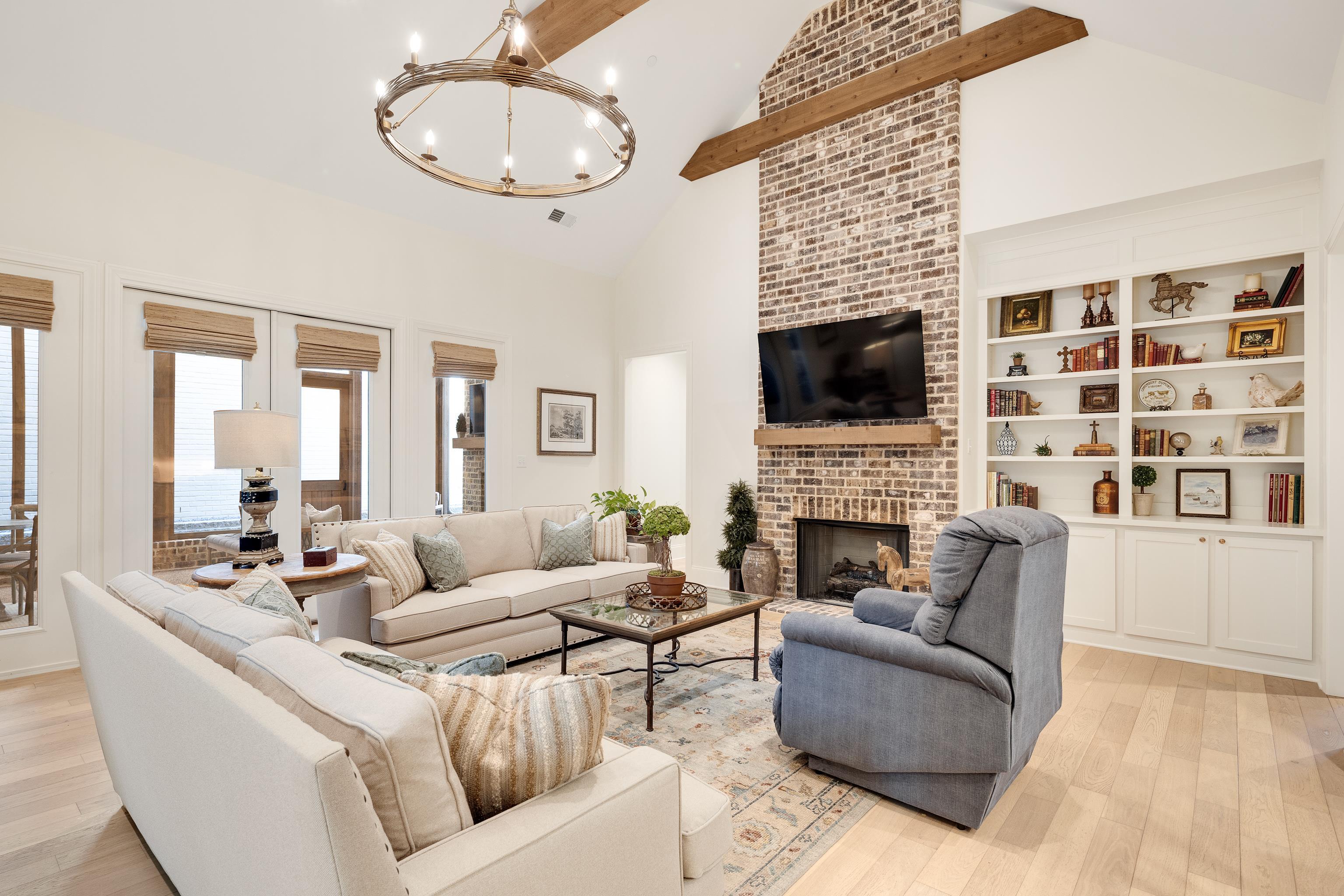 10138 CLIVEDEN CIR S