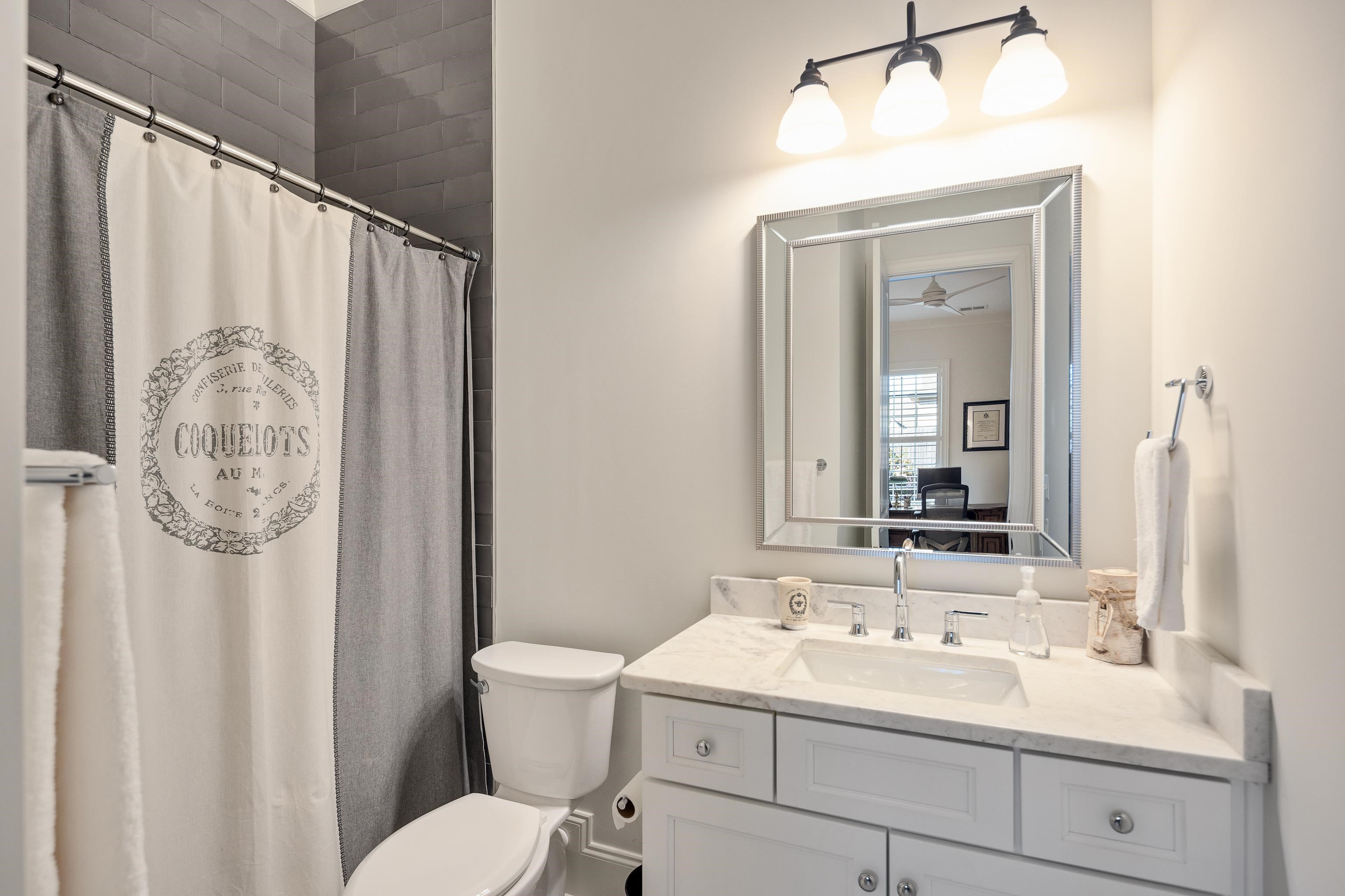 10138 CLIVEDEN CIR S