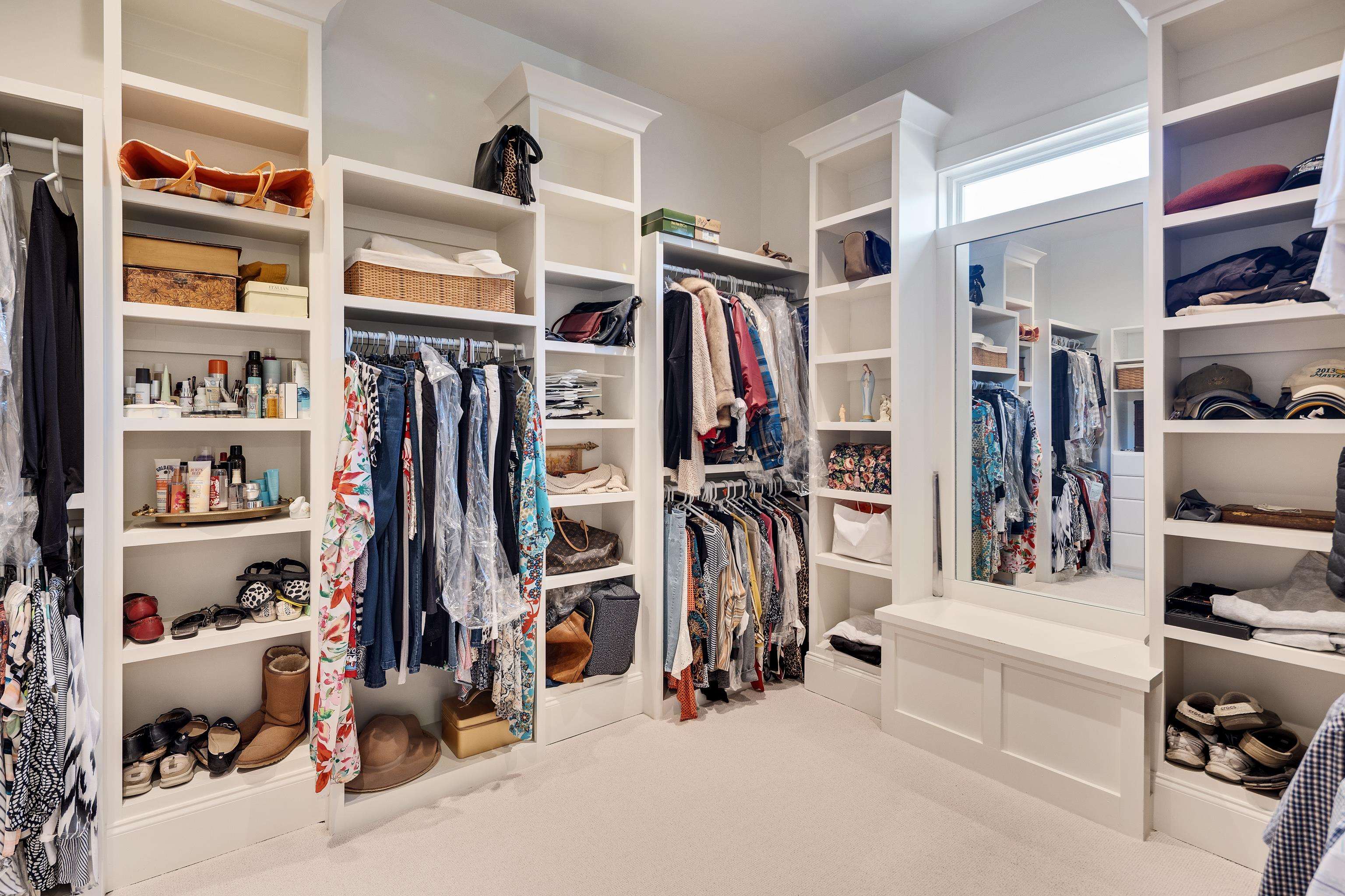 10138 CLIVEDEN CIR S