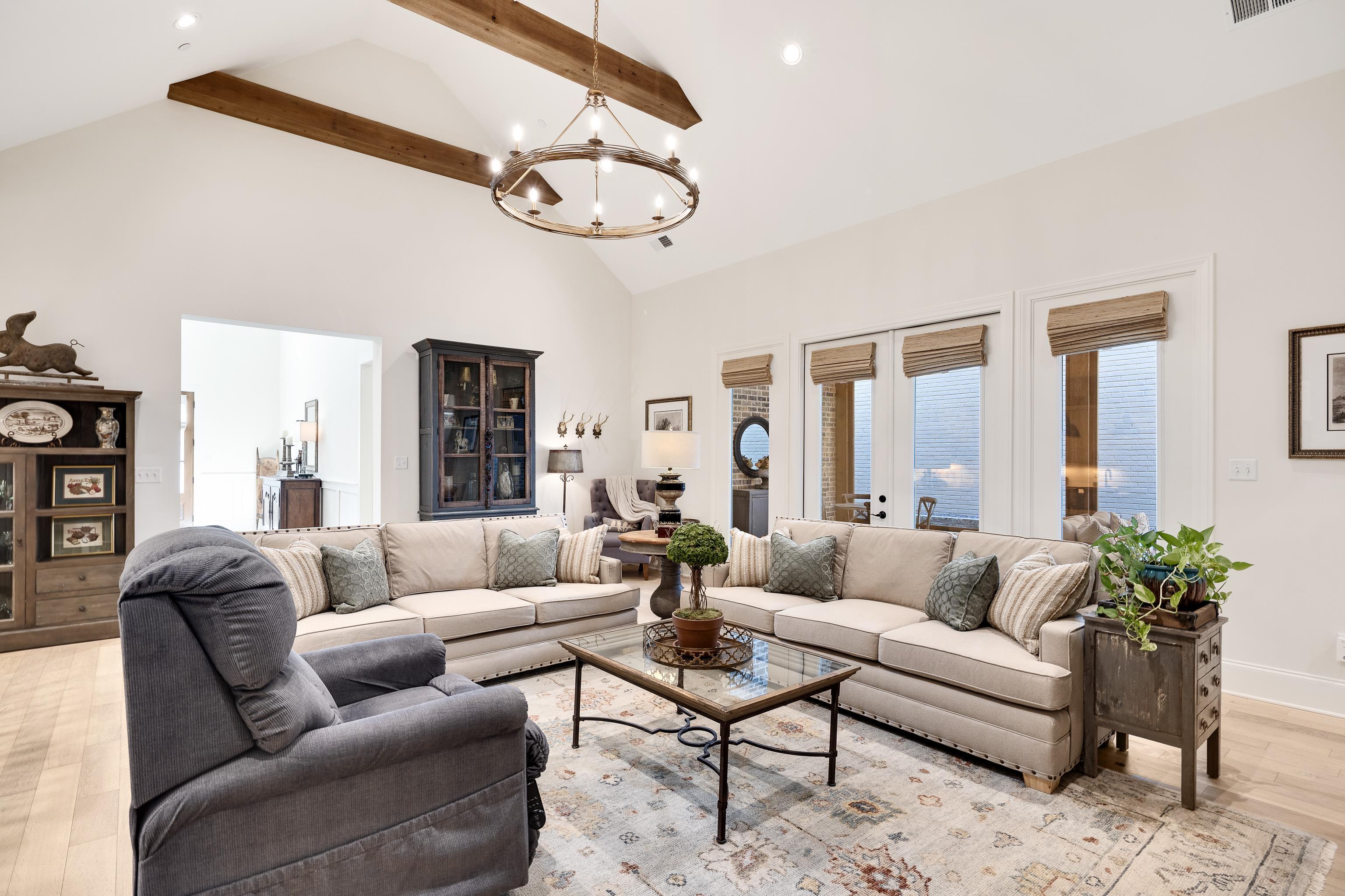 10138 CLIVEDEN CIR S