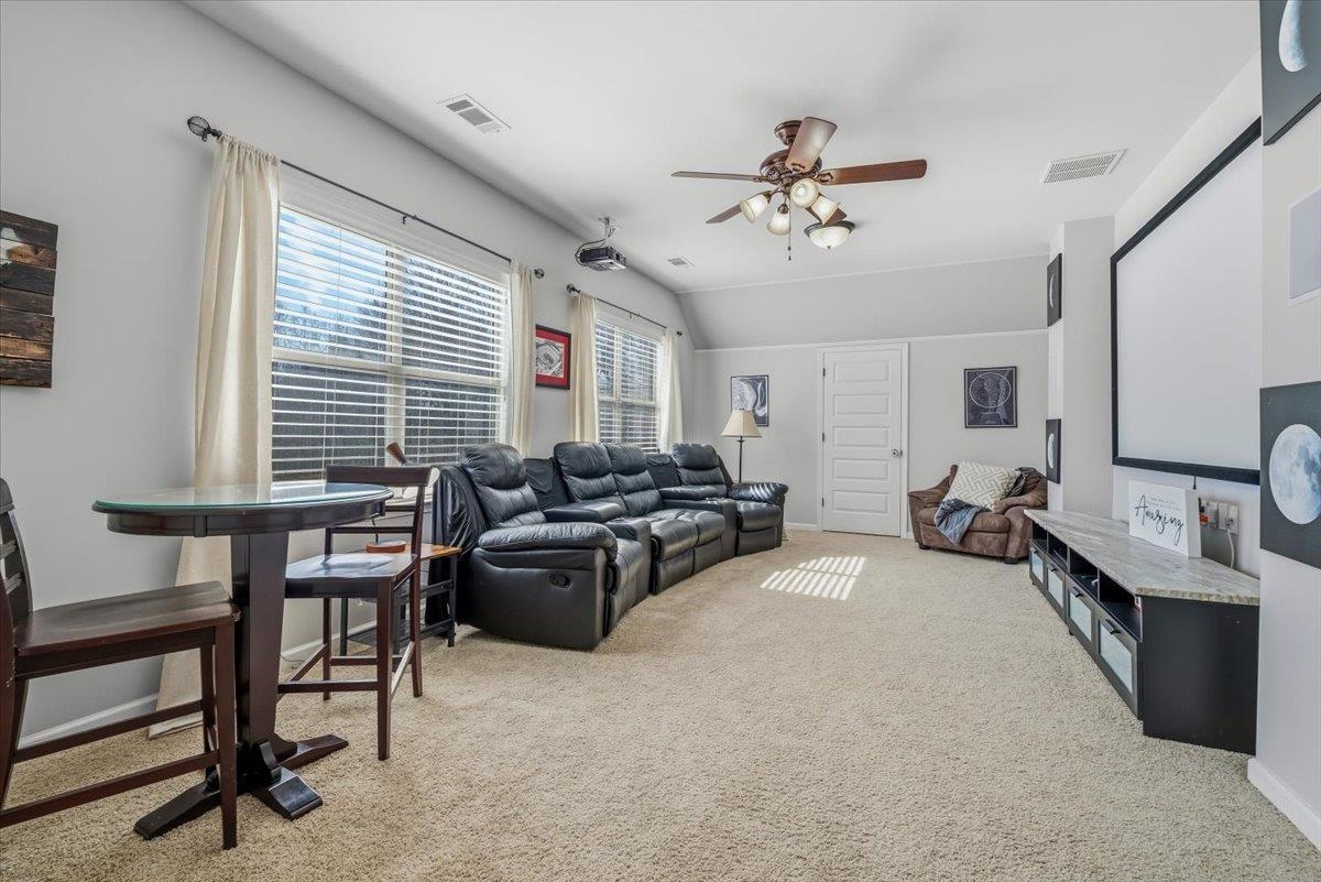 405 SAUNDERS CREEK CIR