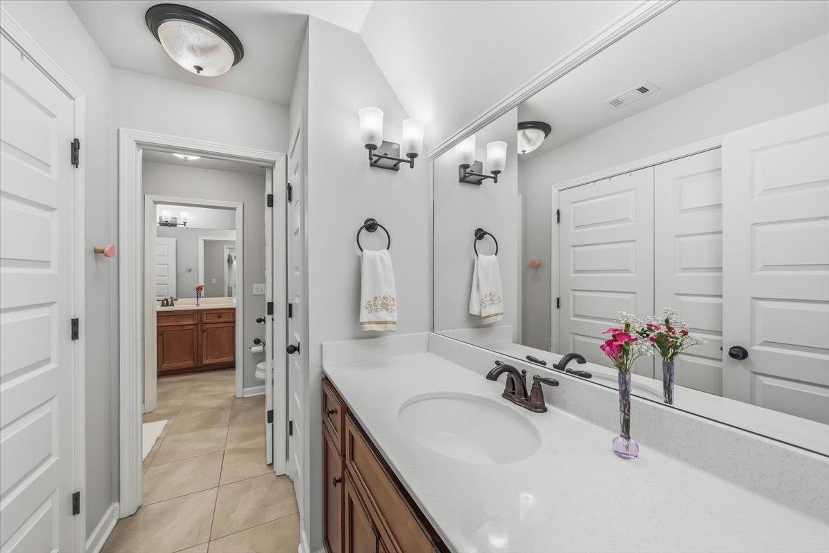 405 SAUNDERS CREEK CIR