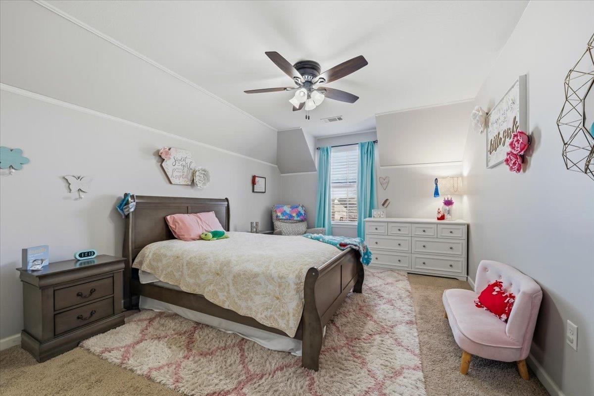 405 SAUNDERS CREEK CIR