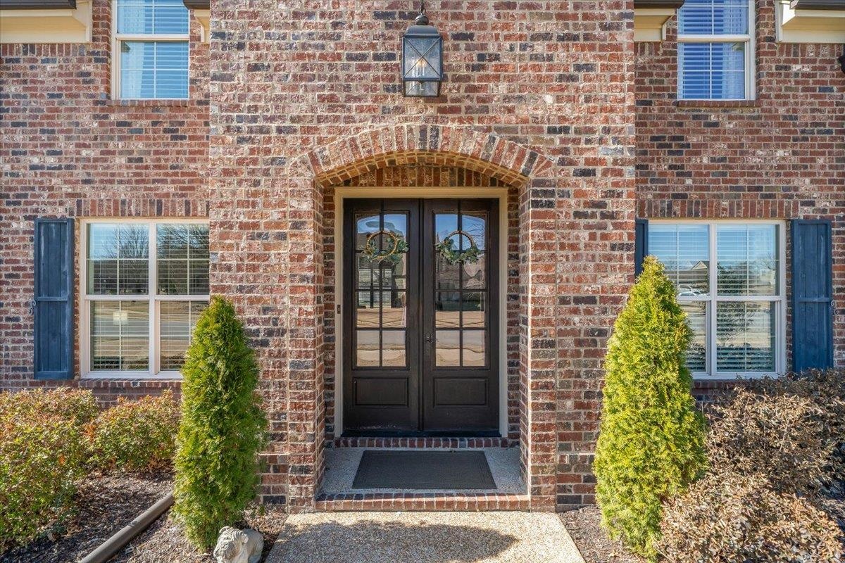 405 SAUNDERS CREEK CIR