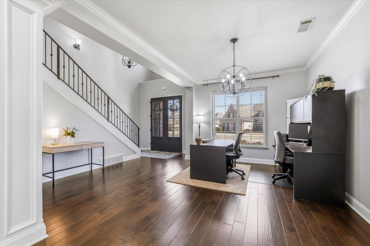 405 SAUNDERS CREEK CIR