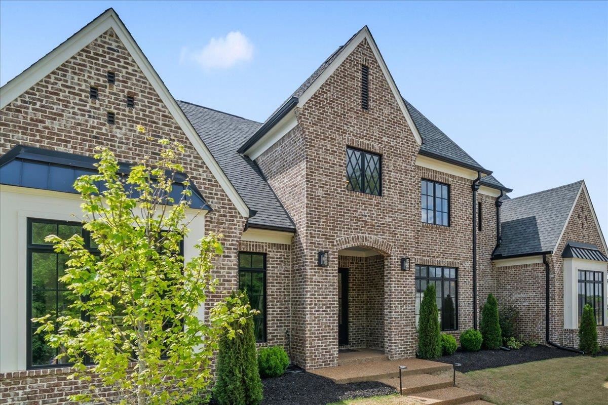 12555 MAGS LN